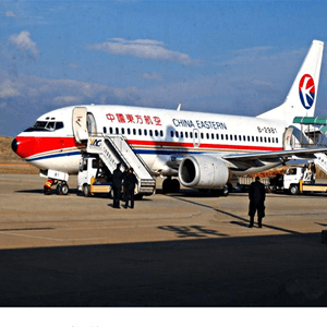 营口兰旗机场托运航空快运业稳步发展的原因是什么？